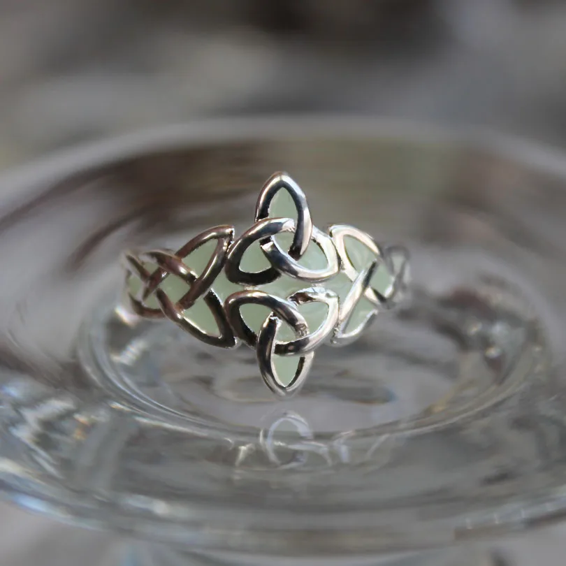 New Glow In The Dark Celts Ring Glow rings Celtics knots triquetera Ring Viking Luminous Open ring Glowing gift