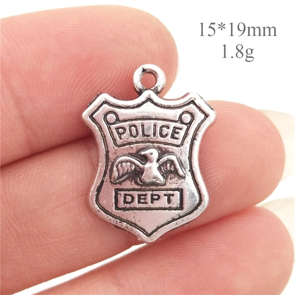 BULK 30pcs Lots Zinc Alloy Metal Police Dept Badge Charms Antique Silver Plated USA Patriotic Pendants 15*19mm 1.8g