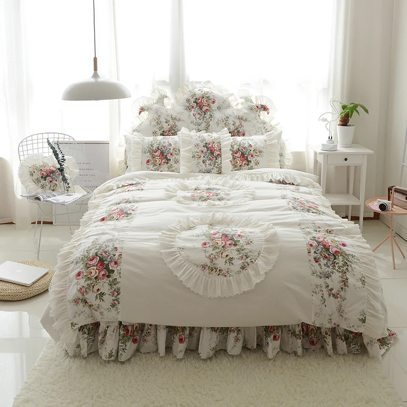 Imagem -02 - Princesa Branca Lace Bedding Sets 100 Algodão Rose Impressão Ruffles Capa de Edredão Colcha Acolchoada Saia de Cama Fronhas