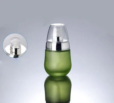 

30ml green glass lotion bottle with silver lid ,glass frost press pump bottle ,glass 30 ml cosmetic container glass bottle