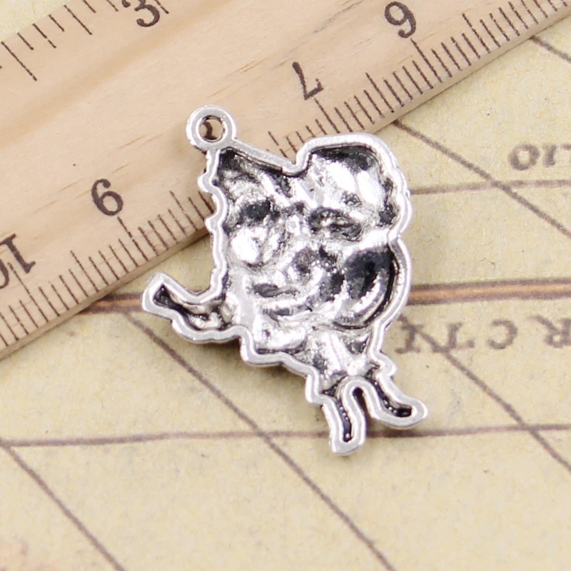 10pcs Charms Christmas Santa Claus Gift 33x25mm Tibetan Bronze Silver Color Pendants Antique Jewelry Making DIY Handmade Craft