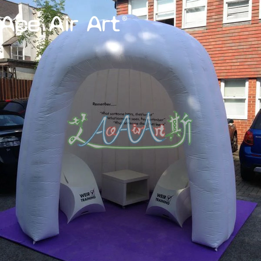 Attraente casa igloo con tenda a cupola gonfiabile da giardino con un ingresso per eventi commerciali