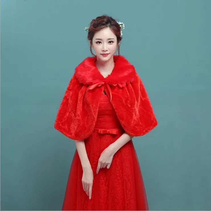 2020 Faus Bulu Selendang Gading Merah Musim Gugur Musim Dingin Bride Pernikahan Bungkus Formal Gaun Cheongsam dengan Menikah Pakaian Bride Cape Jaket