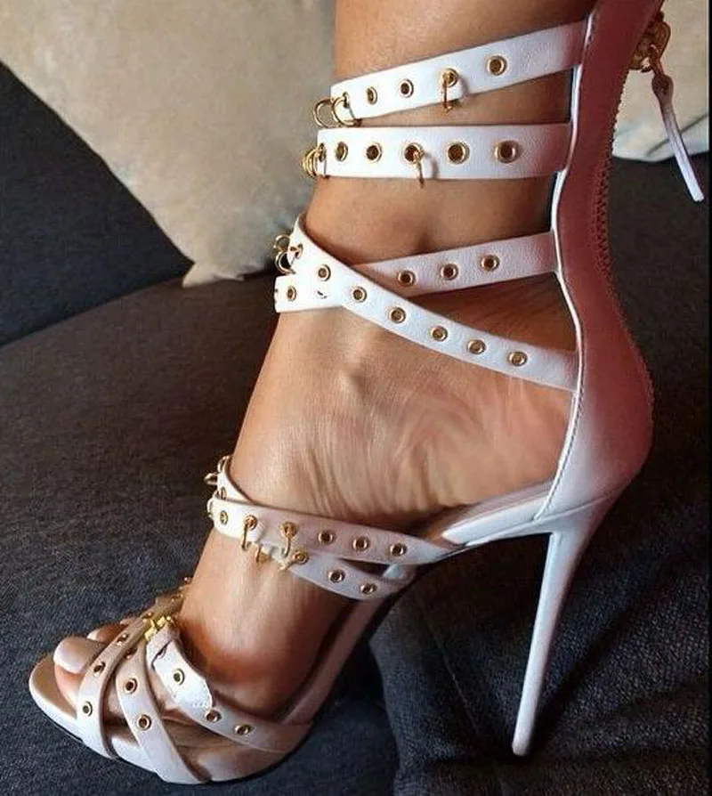 New Fashion Women Open Toe Metal Chain Strap Cross Gladiator Sandals Buckle Design Super High Heel Sandals Dress Shoes