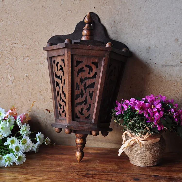 Solid carved wall lamp Southeast Asia hollow balcony bedside lamp garden aisle light creative restaurant hotel lighting LO8921