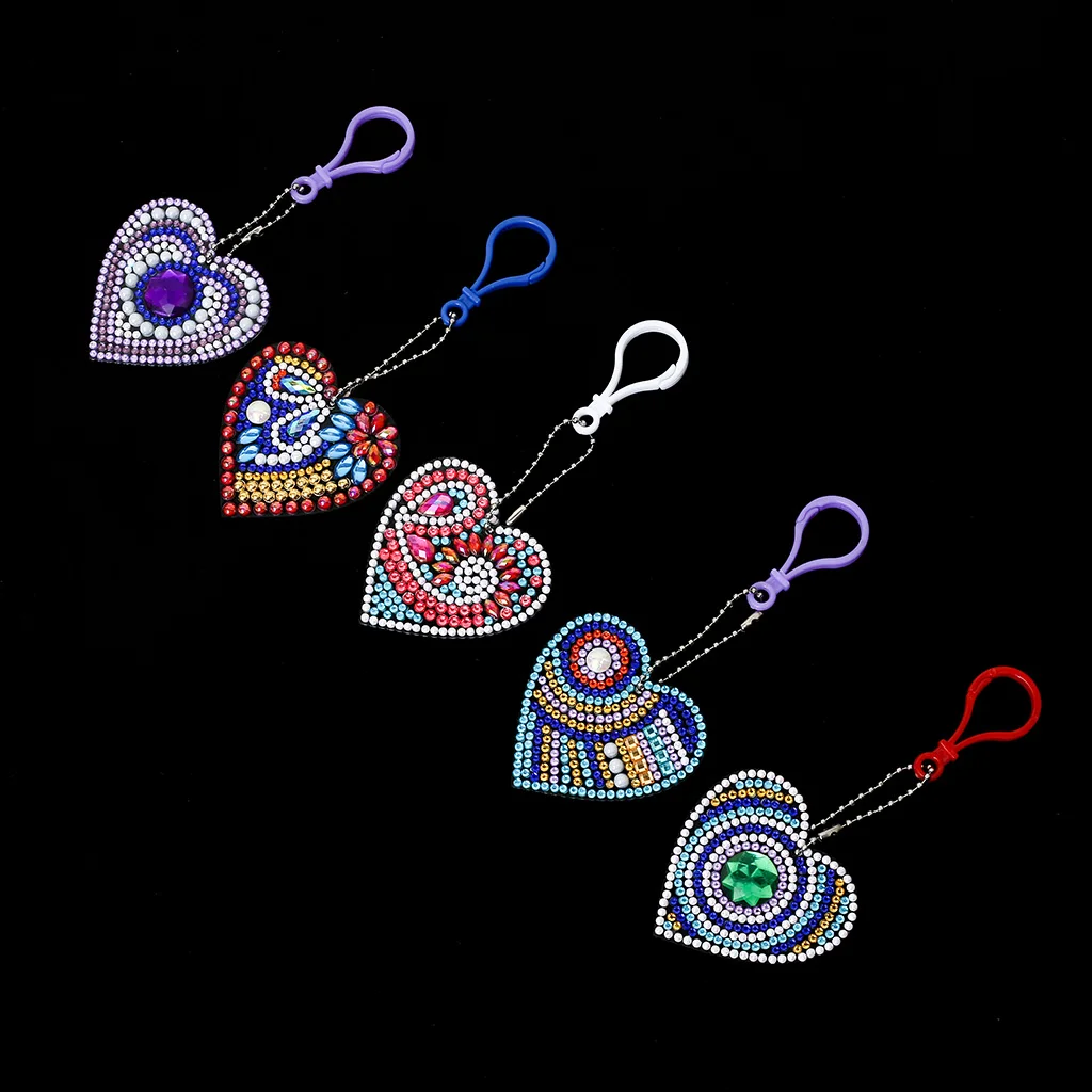 5pcs DIY Heart Shaped Full Drill Butterfly Diamond Painting Keychain Kits Resin Women Girl Bag color Jewelry Handmake Gifts