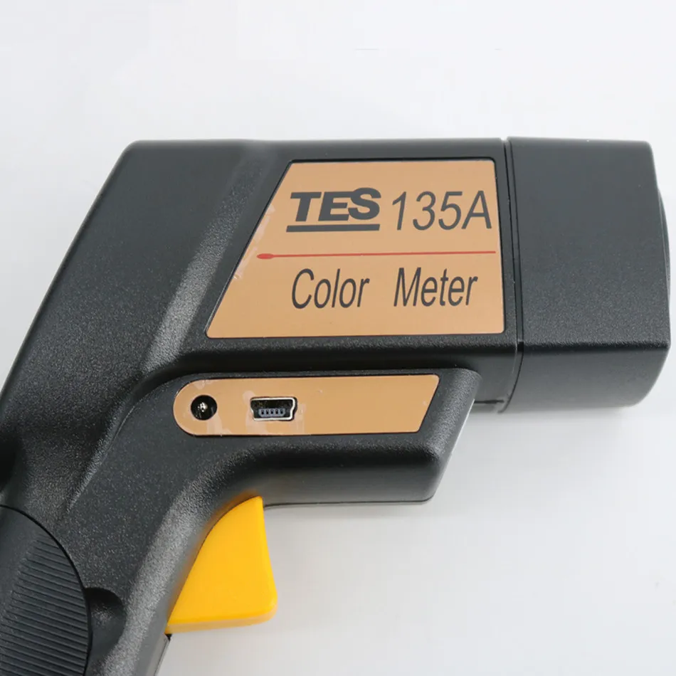 TES-135A Digital Color Analyzer Meter USB Interface LCD Display Auto Memory Instruction Manual Software CD USB Cable