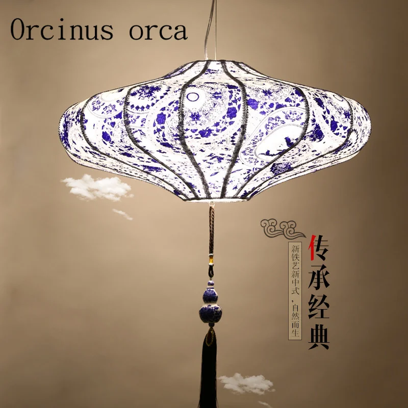 The new Chinese wind Zen of blue and white chandelier restaurant living room   Southeast Asia lantern cloth chandelier