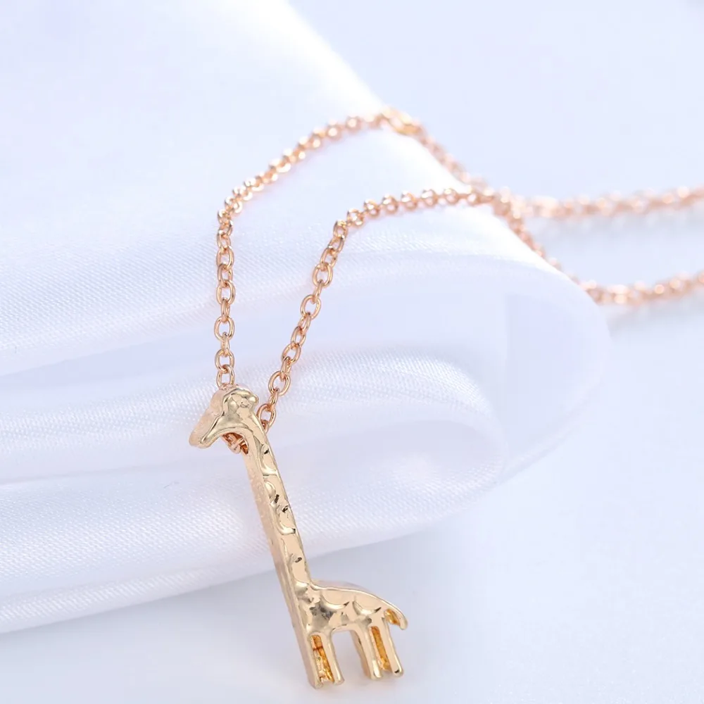 Chandler New  Gold Color Giraffe Pendant Necklaces For Women Girafe Animal Charm Body Colar Masculino Korean Homme Bijoux