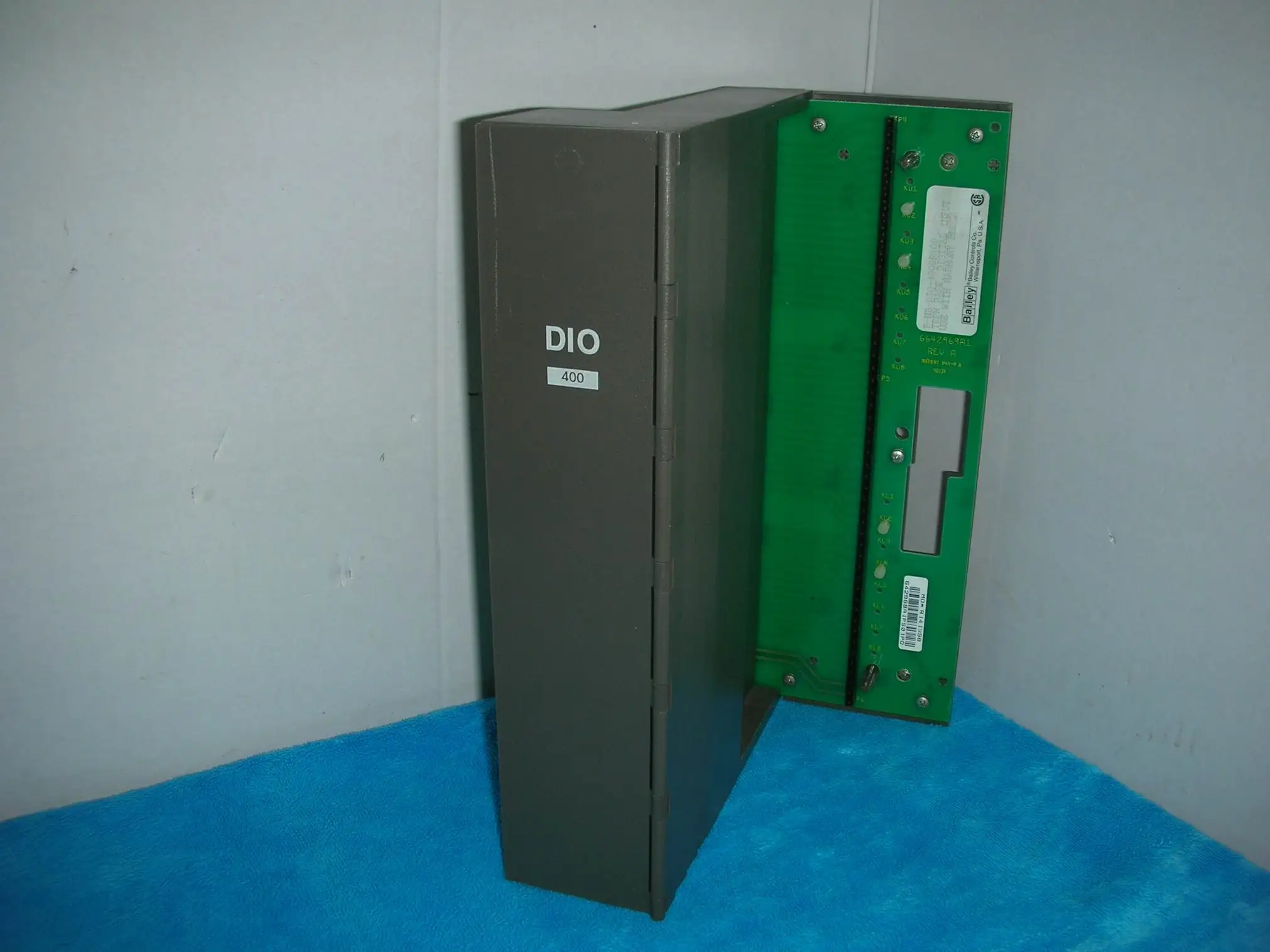 

1PC ★ ABB Bailey P-HB-DIO-4000R100 /DIO400 BASE