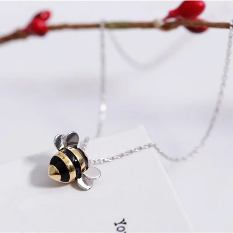 925 Sterling Silver Jewelry Wholesale Korean Fashion Cute Bee Exquisite Creative Female Personality Pendant Necklaces   N274