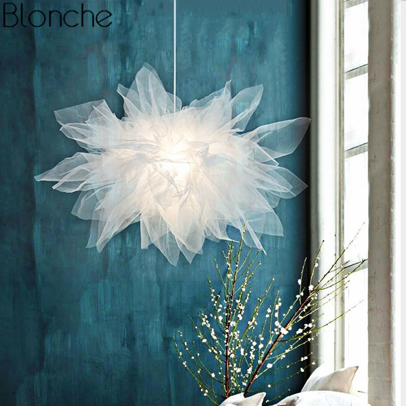 

Nordic Modern Lace Pendant Lights Romantic Princess Hanging Lamp for Living Room Bedroom Indoor Lighting Fixtures Home Decor E27