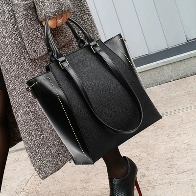 NEW Luxury brand Rivet Big Size Vintage PU Tote Handbag Women\'s Casual Large Capacity Shoulder Bag Girl Retro Travel Bolsa