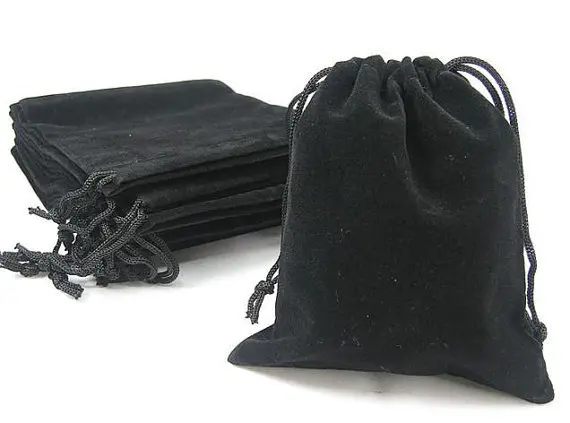 

100pcs black velvet bags, jewellery pouches, 10*12cm Perfect for Jewelry, Wedding Favors, and Gift Packaging