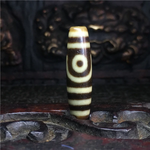 

Tibet Dzi Beads Ji Beads Two Eyes Old Materials Ivory Yellow Color Semi-precious Agate Amulet Antique Agate Powerful Dzi Ji