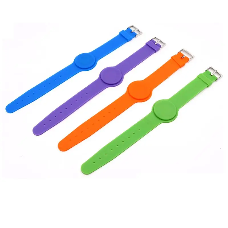 1 PCS gel di Silice Wristband Del Braccialetto RFID 125 Khz T5577 Scrivibile Lunghezza Regolabile Accessori di Controllo di Accesso