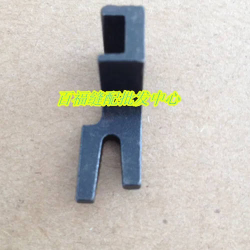 2PCS singer 29K71 K72 machine presser foot