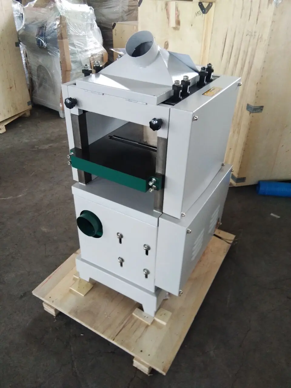 High speed energy saving single side thickness planer / press planer