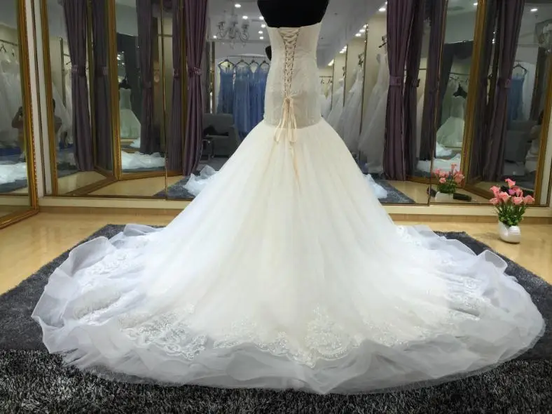 Banvasac nova sereia luxo bordado sem alças vestidos de casamento sem mangas cristais cetim capela trem vestidos de noiva