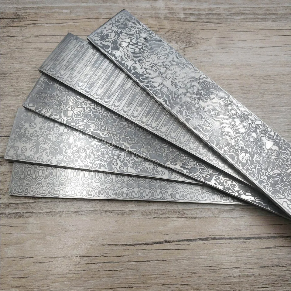 VG10 High Hardness Rose Sandwich Pattern Damascus Steel Raw Material DIY Blade Blank Knife Customizable Steel Strip