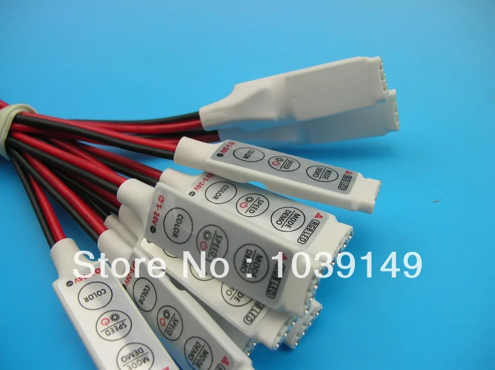 Mini controlador LED RGB R101 de 3 teclas; Mini controlador LED RGB para tiras LED 5050 RGB; 3x4A; 144W @ 12V, 288W @ 24V; DC5 ~ 24V; Compatible con Rohs