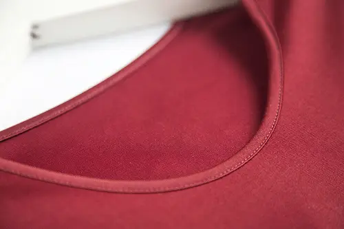 Imagen 2 del producto SuyaDream-Camiseta básica de seda auténtica para mujer, camisetas lisas de manga larga con cuello redondo, TOP saludable, vino de otoño e invierno 2021