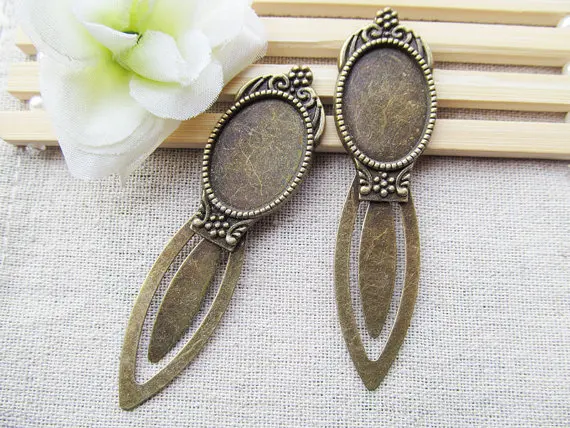 

10pcs Antique Silver/Antique Bronze Oval BookMark Base Setting Tray Bezel Pendant Charm/Finding,Fit 18x25mm Cabochon/Cameo,DIY