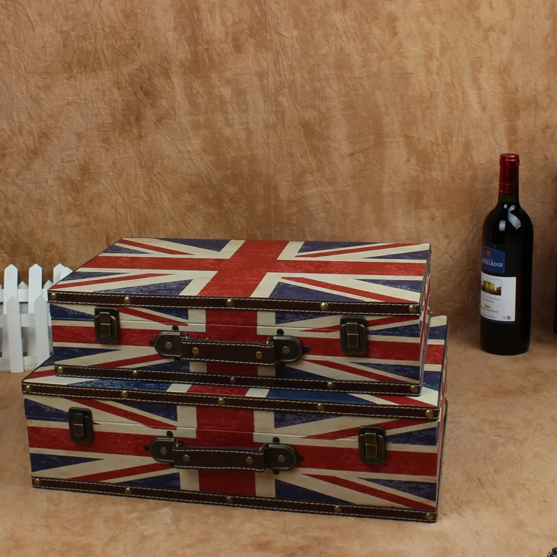 D Hot retro suitcase European Union Jack piece storage box wooden box factory direct shooting props