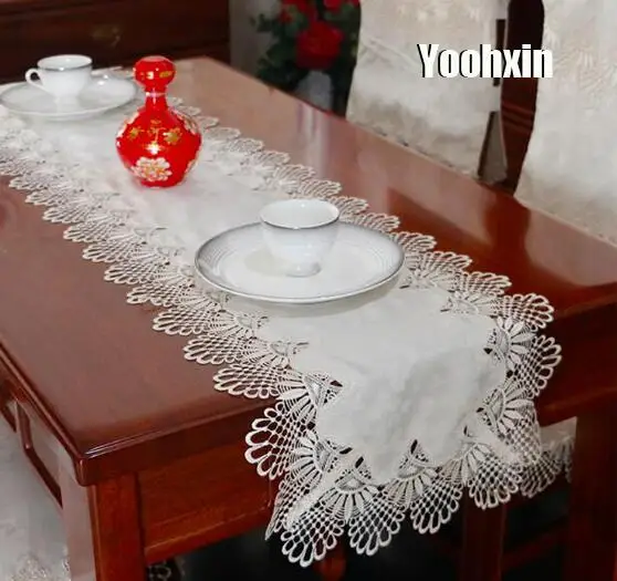 Luxury White Lace Satin Embroidery Table Runner Flag Cloth Cover Nappe Christmas Mantel Tea Tablecloth Placemat Wedding Decor