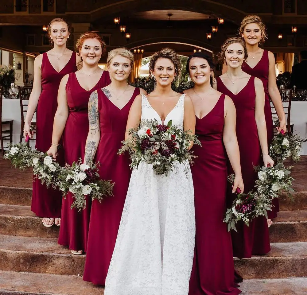 

Long Bridesmaid Dresses 2019 Red A Line Chiffon V Neck Summer Country Garden Formal Wedding Party Guest Maid of Honor Gowns