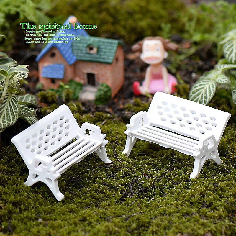 1 szt. Śliczne Mini białe ławki wróżka krzesła dla lalek Terrarium Moss Decor figurki miniatury ogrodowe mikro akcesoria krajobrazowe