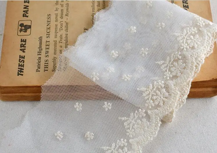 Free Shipping 2 Meters 9cm Width Beige High Quality Clothing Material DIY Craft Wedding Embroidery Lace Trim