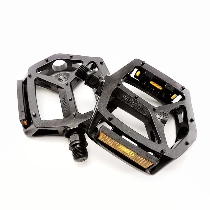 Wellgo Bicycle Bike Pedals Mountain Bicycle DU Bearing Pedal Aluminum Alloy Folding Bike Pedal Bicycle Accessories