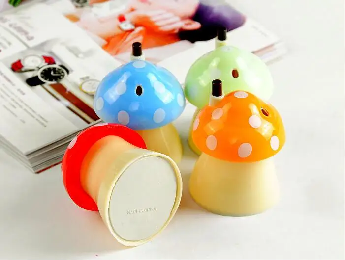 New pocket Plastic Mushroom Design Automatic Toothpick Holder dispenser Box 100pcs lin2308