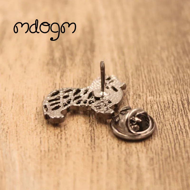 Cute Shetland Sheepdog Dog Animal Brooches And Pins  Suit Metal Small Father Collar Badges Gift For Male Men B093