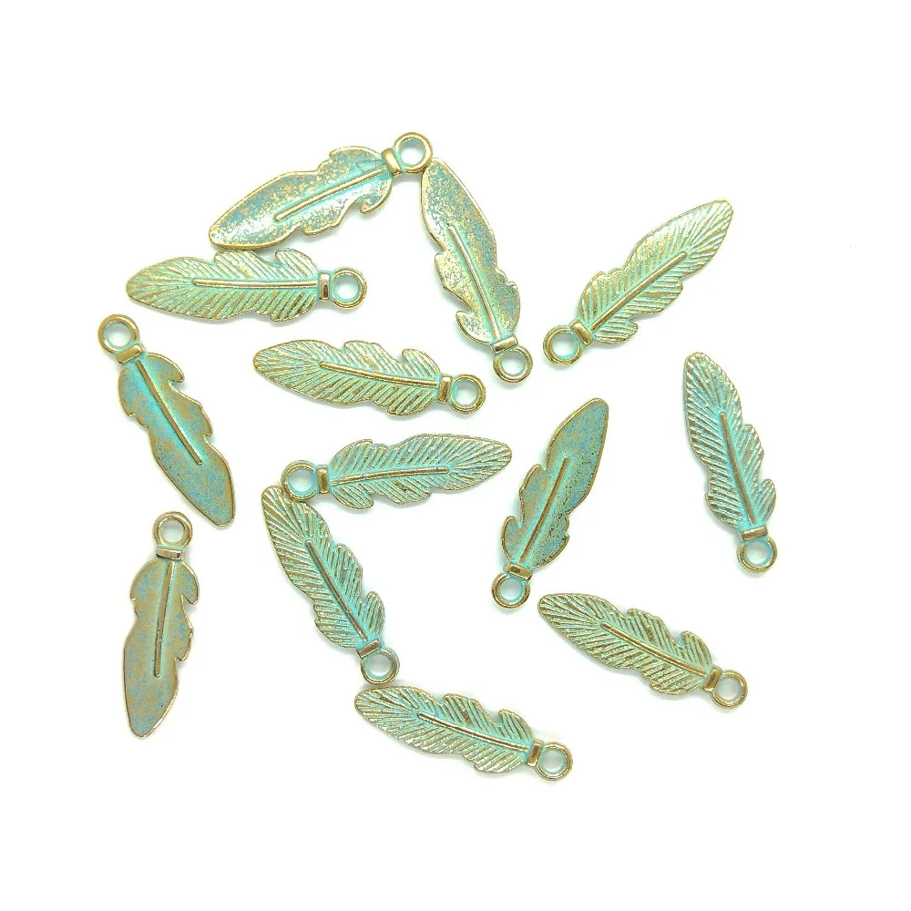 New 50pcs/bag 25MM New Retro Patina Plated Zinc Alloy Green Feather Charms For DIY Jewelry Accessories