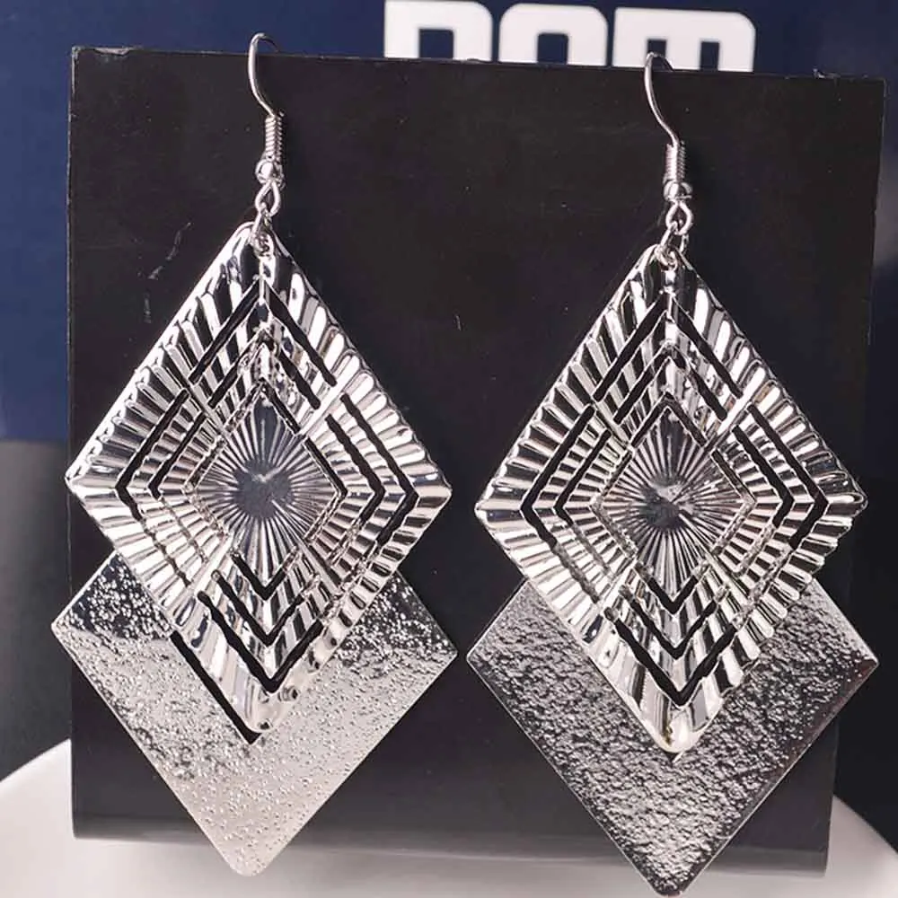 Long clip on earrings For Women square Classic Pattern Hollow Round non pierced earrings ear clips bridal women jewelry earrings