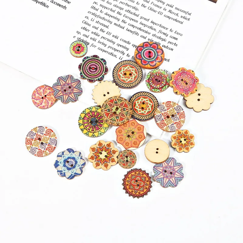 50/100pcs 2 Holes Natural Wooden Buttons Round Vintage Spiral Symmetrical Pattern Button for DIY Sewing Crafts Scrapbooking