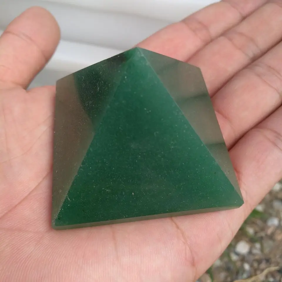 PYRAMID - AVENTURINE 50mm Crystal w/Description - Healing Stone