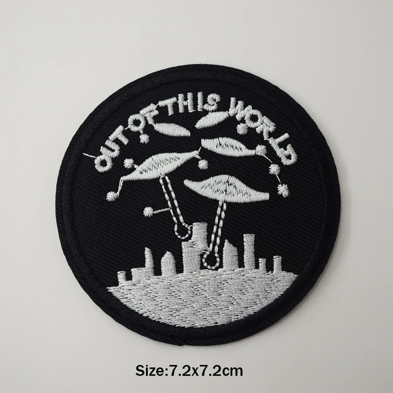 Alien UFO ET Iron On Patches Badges for Sew Seam Tailoring Clothes Suits of Coat Jacket Trousers T-shirt Pants Ornament Apparel