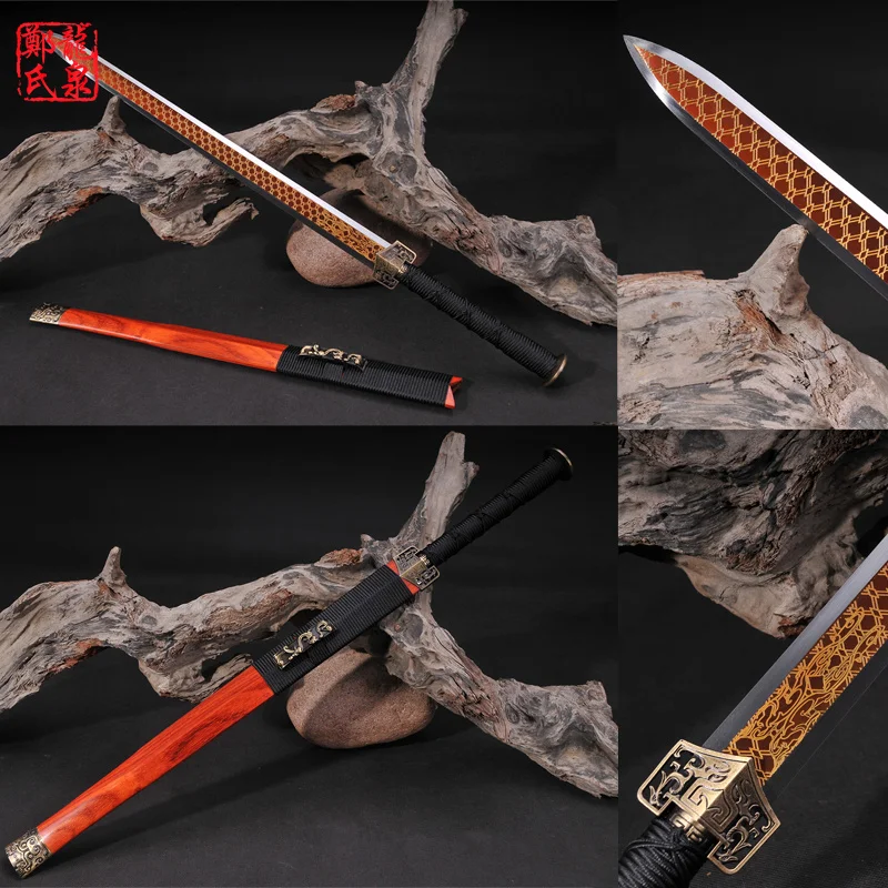

Real Steel Chinese Sword, Sharp Blade Etching Pattern, Handmade Metal Craft, Home Decoration, Twin-Handed Swords