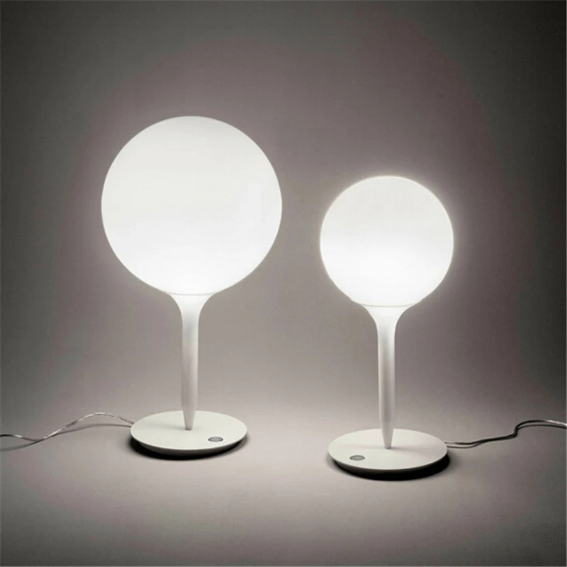 Metal White Glass Ball Table Lamp Designer Modern Office Contemporary Desk Decorations Lamp For Bedroom Living Room Restaurant