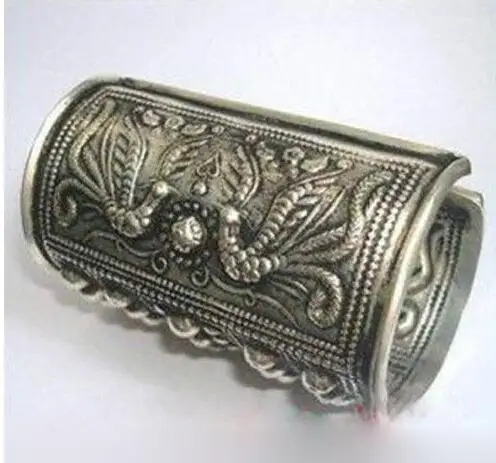 Multi-style hand-carved Miao 100% Tibetan silver bracelet personalized rivet Bracelet