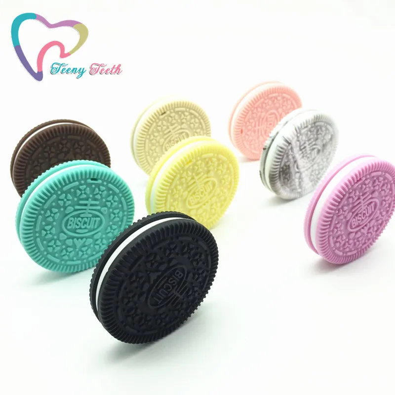 Teeny Teeth 5 PCS Cookie Silicone Pendants Oreo Silicone Teether Toys Baby Accessories Safe For Mommy Baby Teething Oreo Toys