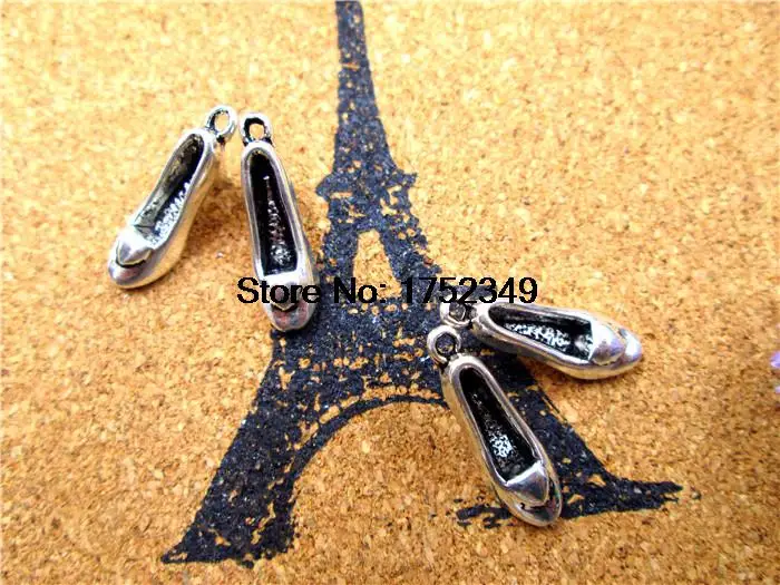 20pcs High Heel Shoe Charms pendants Antique Tibetan Silver Tone 3D 22mm x 10mm x 7mm