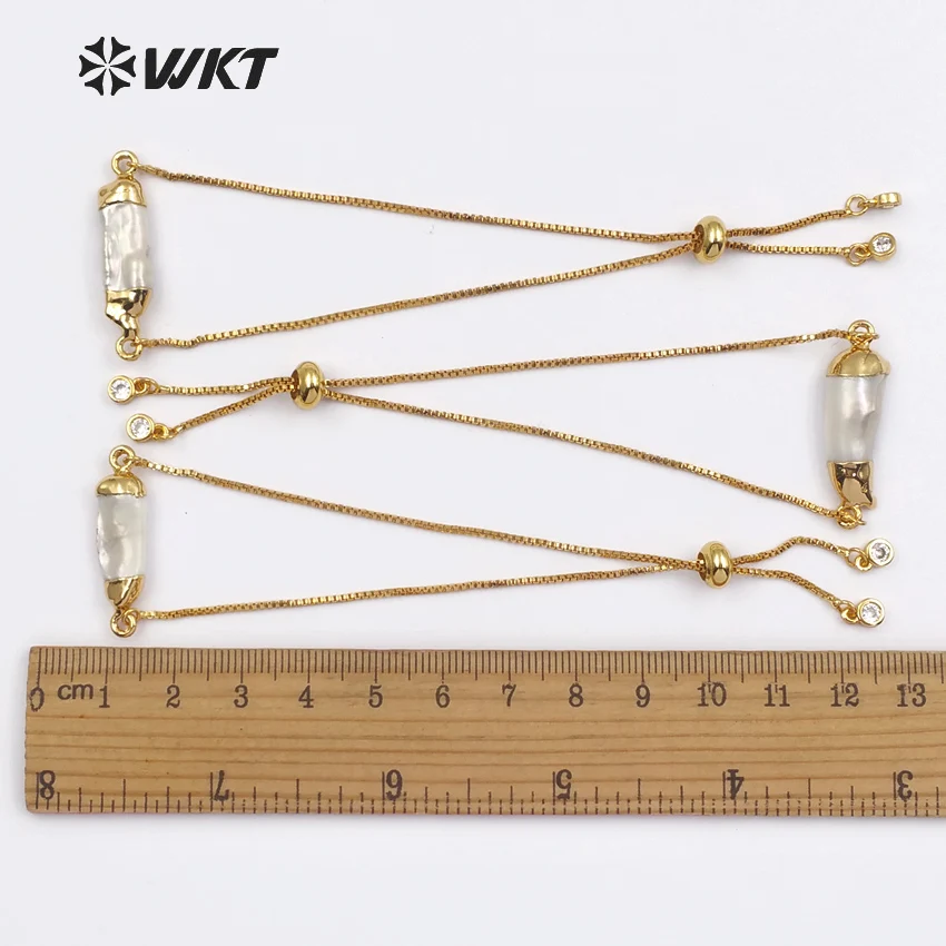 

WT-B412 Wholesale Special Custom Fashionable Design Fresh Water Pearls Bracelets With 18K Gold Trim Adjustable Bangle ACC