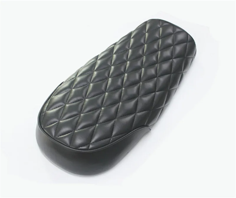 530MM Motorcycle Black Seat Vintage Universal Diamond Flat Brat seat Cafe Racer Seat Stripe Motorcycle Cushion For CG125