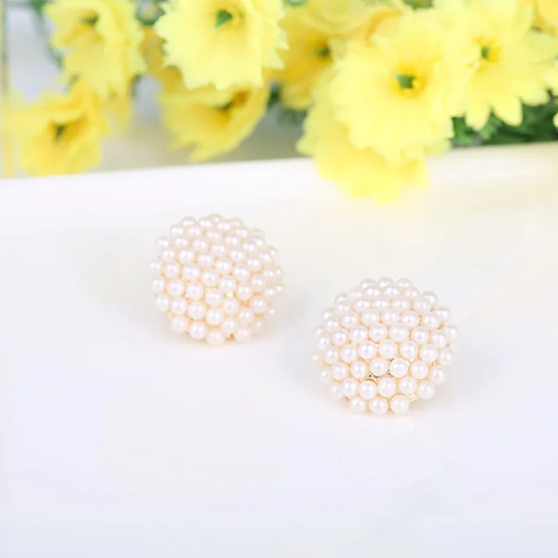 JIOFREE New Arrival Korea Style Triangle Clip on Earrings Non Piercing for Women Wedding Charm Silmulated Pearl Earring