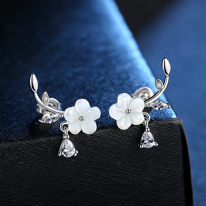 925 Silver Needle Fashion Shiny Crystal Pearl Flower Ladies Stud Earrings Women Jewelry Female Wedding Gift