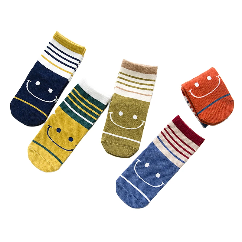 

5Pairs / lot Kids Socks Cute Smile Casual Style Hot Sale Cotton Children Boys Socks Girls Socks 1-12 Year